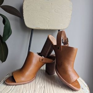 The Riley Convertible Slingback Mule 8.5 Cognac
